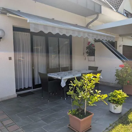In - Balaton 48116 Apartman *