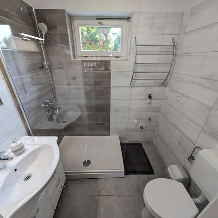 In - Balaton 48116 Apartman Siófok
